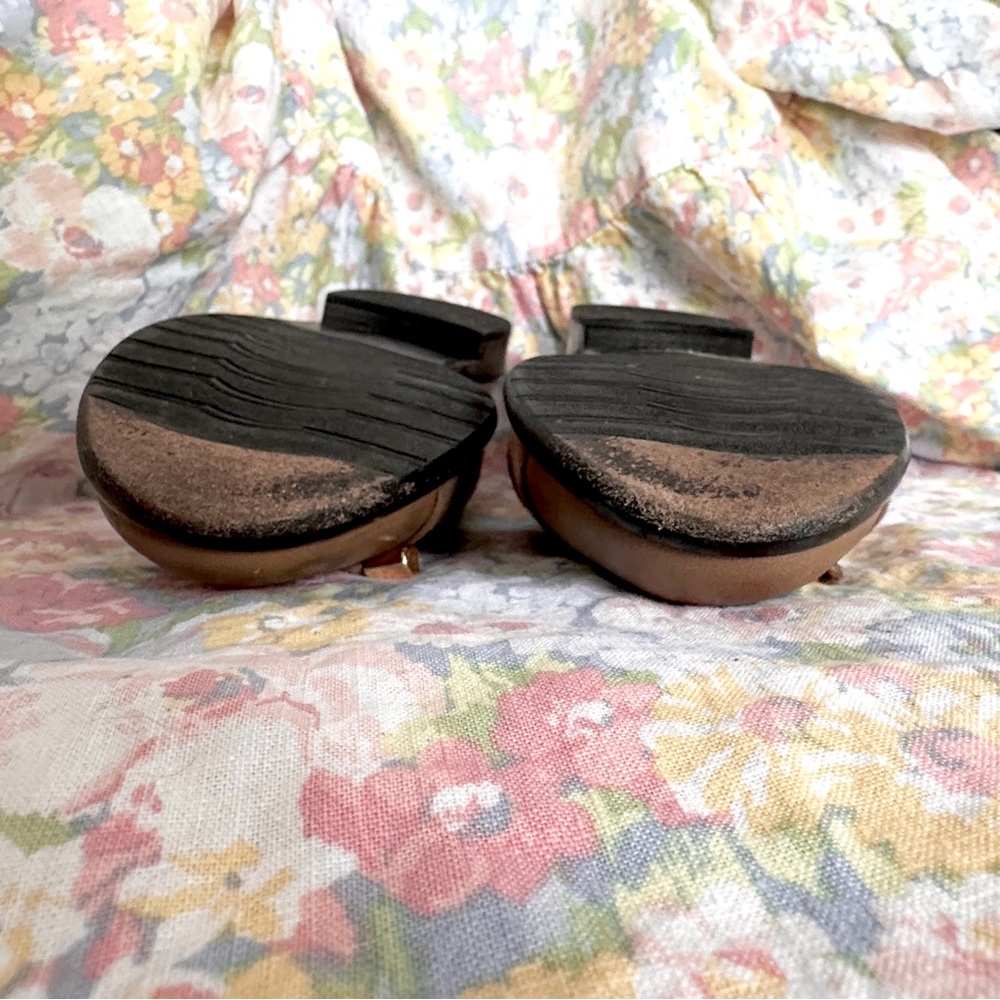 Italy made Tan Suede & Leather Bow Ballet Flats, size 7 - Picture 8 of 10